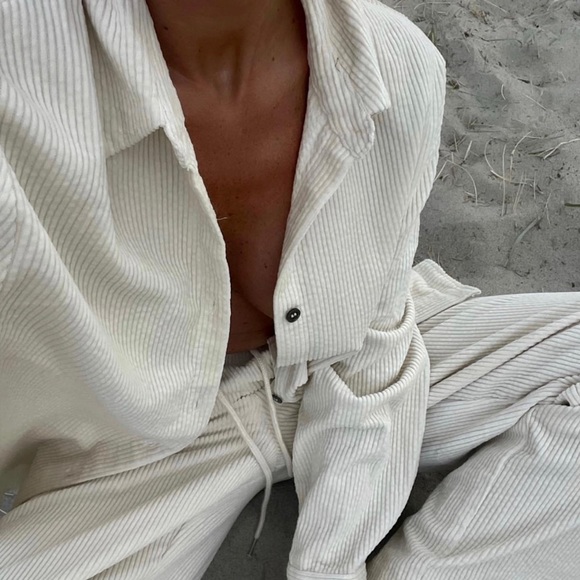 LIONESS NIKITA CORD BUTTON UP SHIRT - Picture 2 of 7